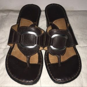 Leather sandals